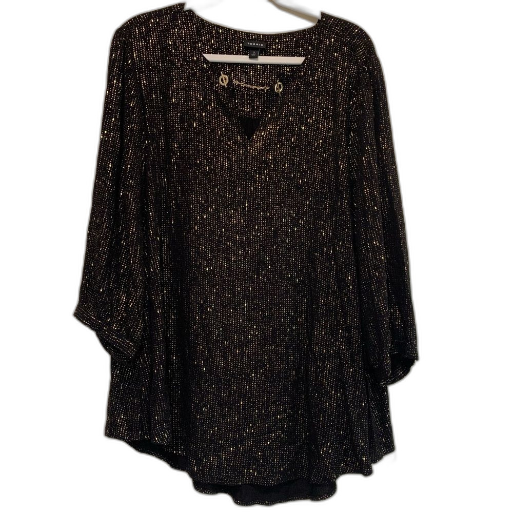 Torrid Crepe chain detail blouse size 3